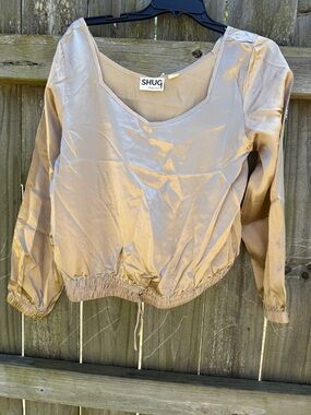 SHUG Cream Satin Scoop-Neck Drawstring Hem Blouse